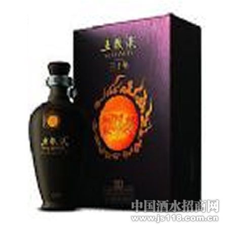 精品五糧液酒 百富門酒業(yè)公司的卓越產(chǎn)品及其市場價格解析